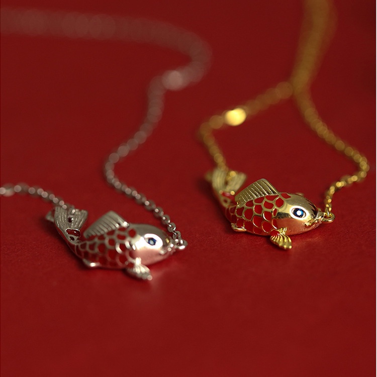 Kalung Emas 18K Dengan Liontin Bentuk Ikan Koi Keberuntungan Gaya China Untuk Wanita