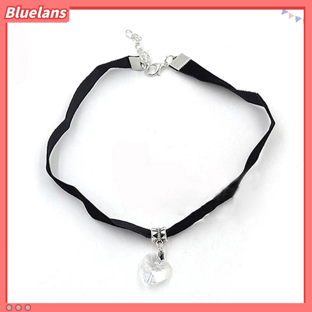 Kalung Choker Pendek Liontin Hati Berlian Imitasi Handmade Gaya Retro Gothic