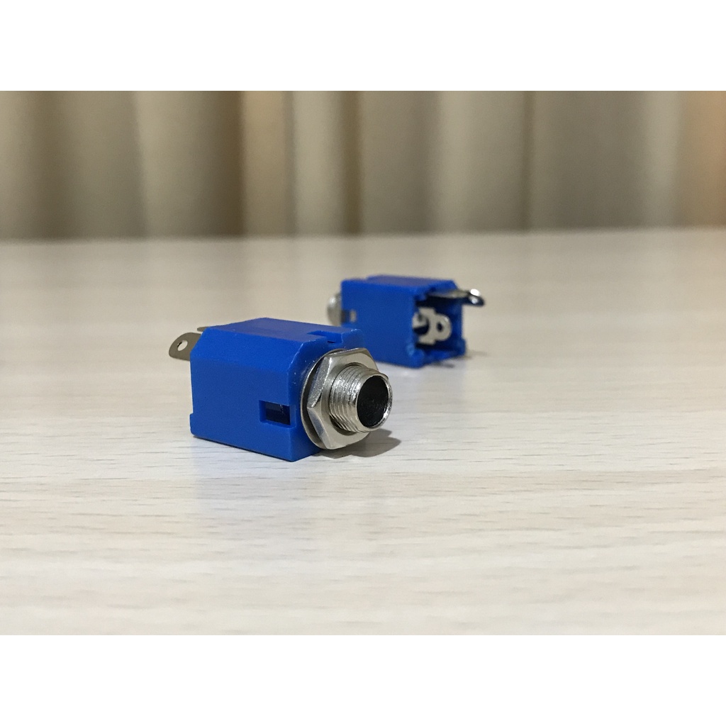 SOCKET SOKET AKAI 6.5MM 6.5 MM MONO BODI PERSEGI SEGI KOTAK BIRU