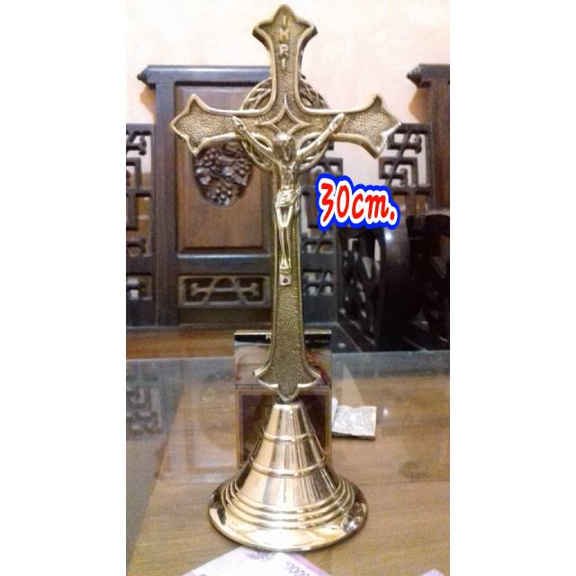 Pajangan Meja Kuningan Antik Motif Yesus 02