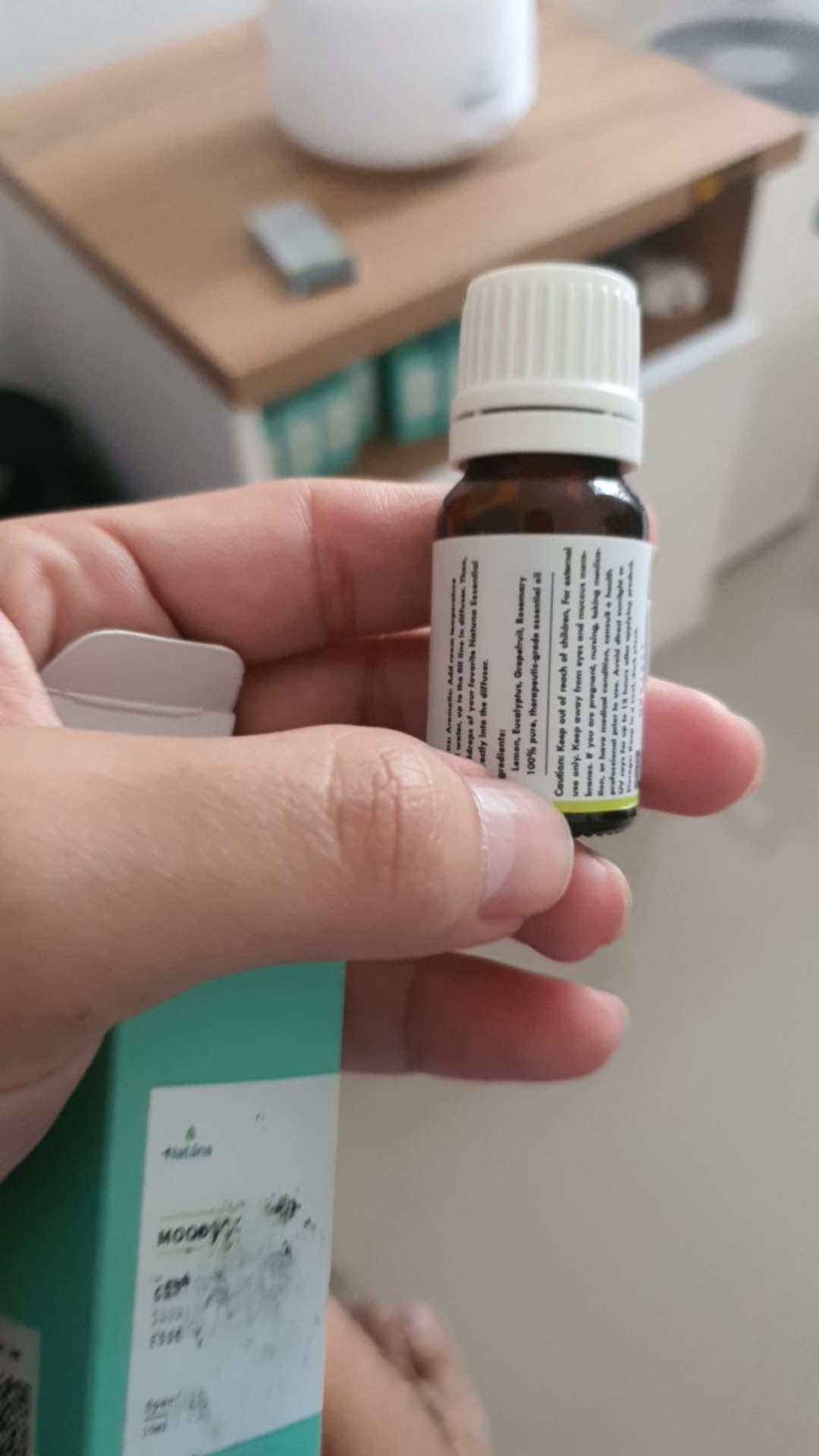 Natuna Moodbooster Essential Oil Diffuser Humidifier Minyak Esensial Air Purifier Aromatherapy Oil