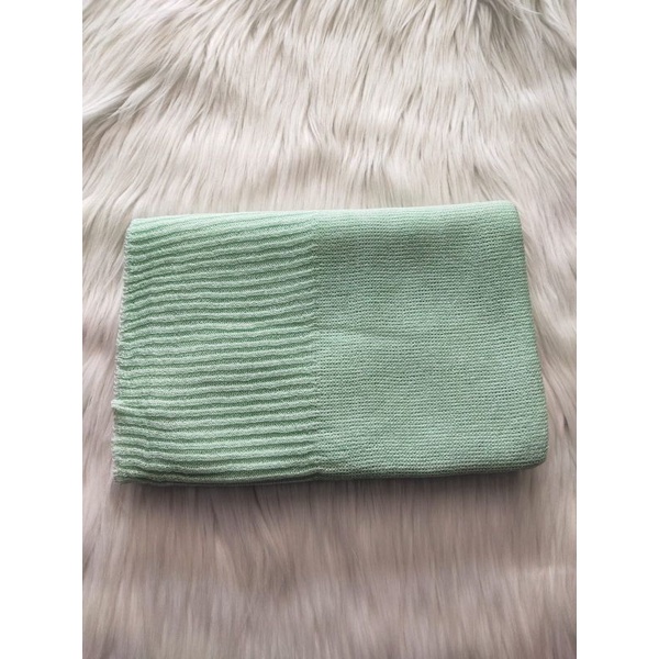 PASMINA RAJUT GLITTER PREMIUM/ PASHMINA RAJUT GLITTER/ HIJAB RAJUT GLITTER/ cocok tuk pengantin dan acara formal-MINT