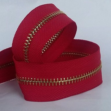 

Daun Retsleting Gigi Mas kwalitas A - Merah