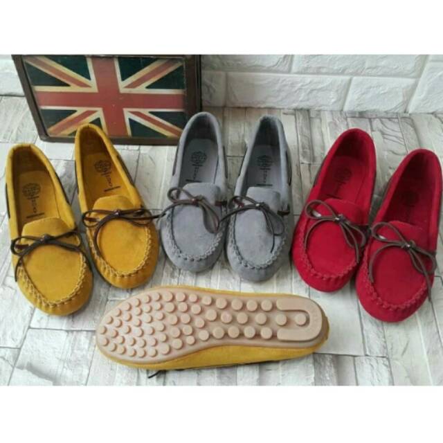 SEPATU TODS PREMIUM