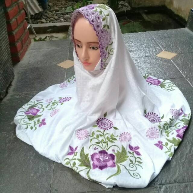 Mukena Terusan Semi Sutra Bordir Harga murah termurah kainnya adem & nyaman dipake