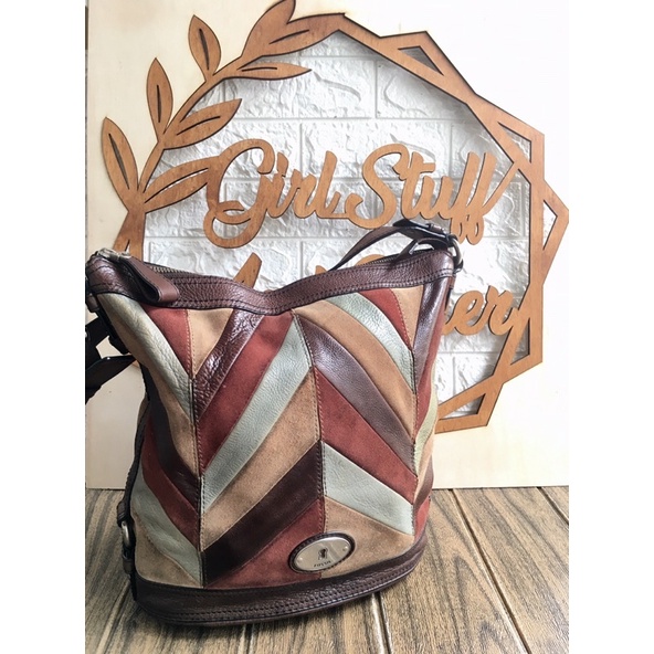 Preloved Fossil Maddox Hobo Patchwork Chevron