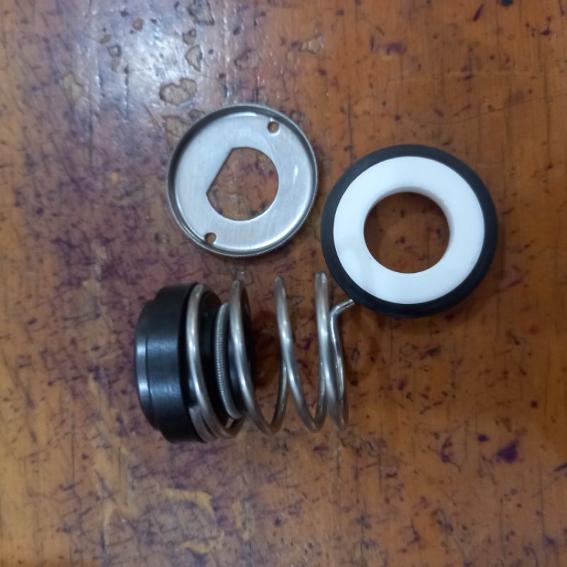 Seal Pompa Air Shimizu PS135 merek biasa