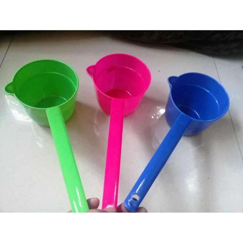 Gayung Air Bajigur Kecil Gagang Panjang / Gayung Es Buah