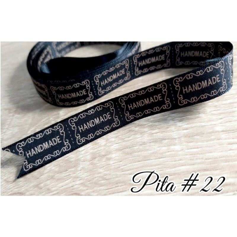 

PITA DENGAN TULISAN HANDMADE