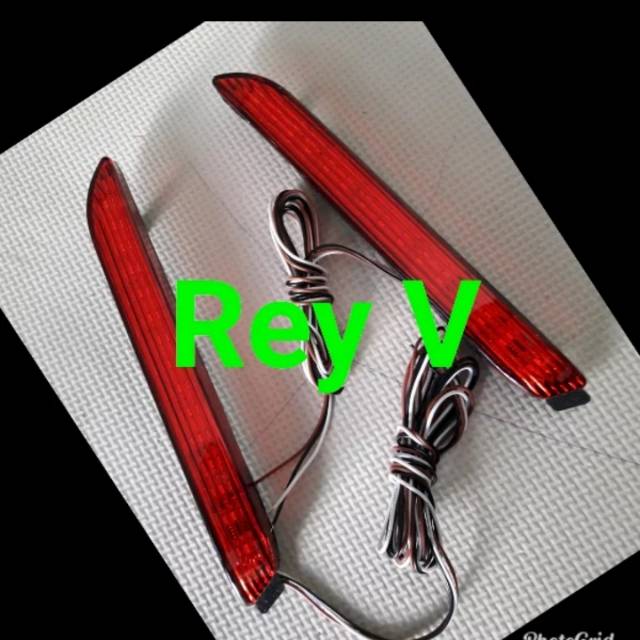 Reflektor Bumper Belakang Fortuner New 2010 On