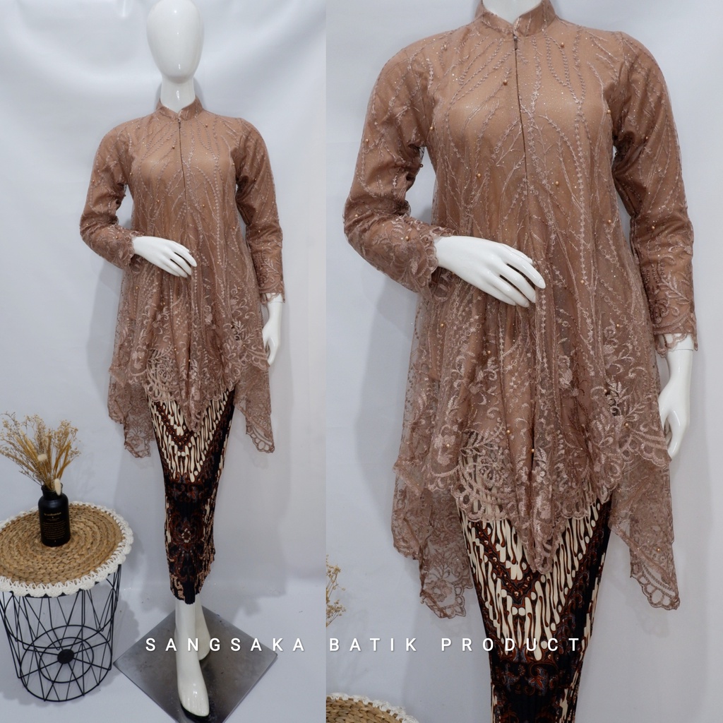 Kebaya tunik brokat / kebaya busui / kebaya modern / kebaya wisuda / kebaya favorite / kebaya sanghai