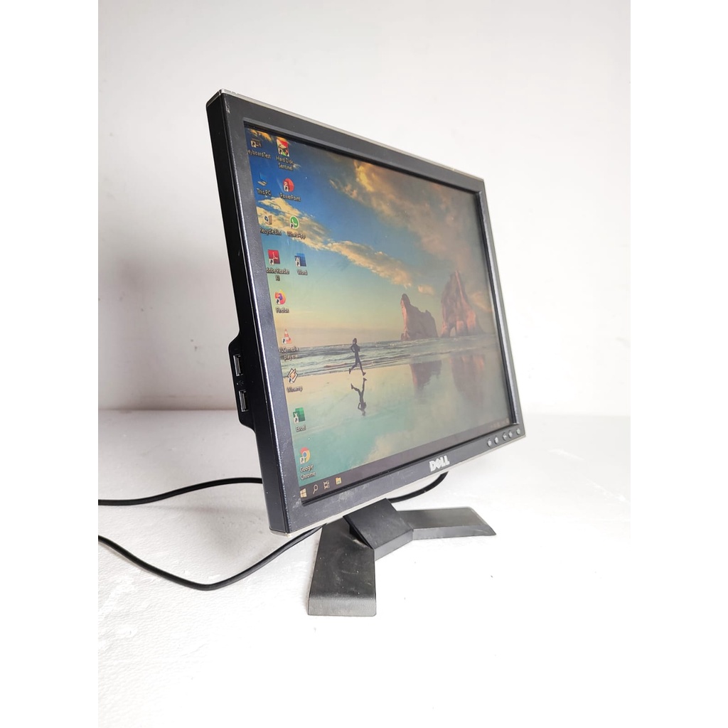 Lcd HP 17in square 1708FPT (1024x768) 60Hz || Second Like New