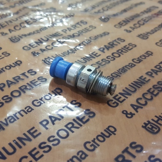 Decompression Valve 365 395 394XP 394 XP HUSQVARNA ORIGINAL