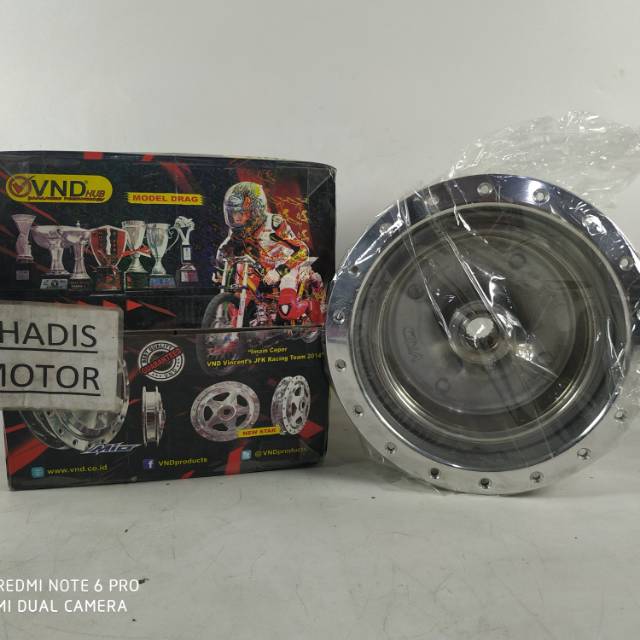 Tromol Belakang Motor Merk VND Warna Silver Chrome Motor Xeon