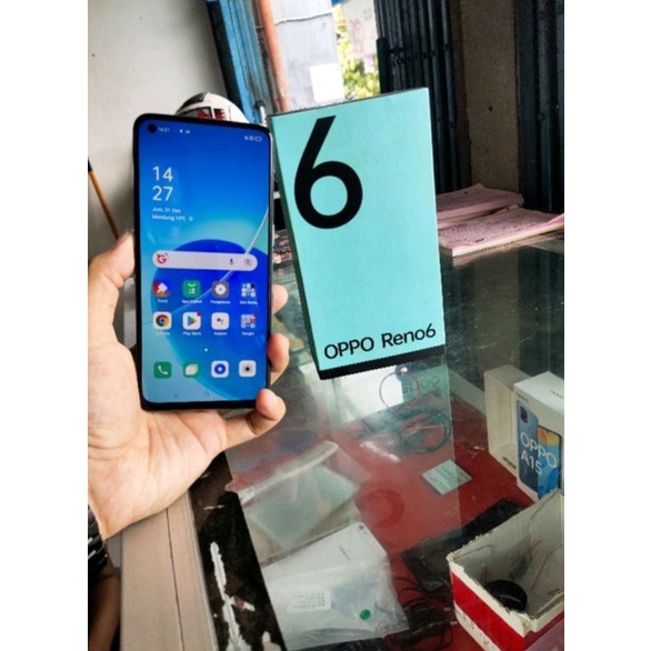 hp oppo reno 8/128 fast carging bergaransi (secon)