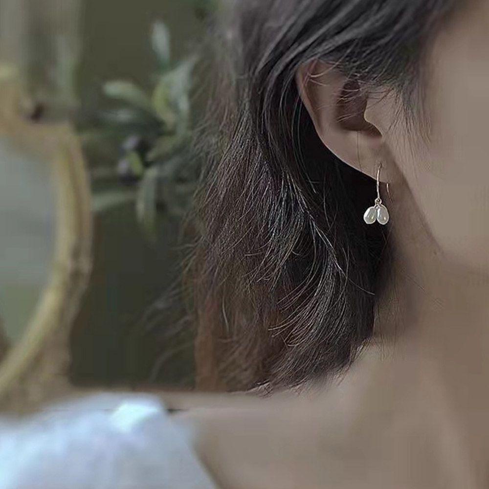 Needway Anting Wanita Trendi Mengkilap Pesta Pernikahan Perhiasan Temperamen Gaya Korea Anting Manik Mutiara