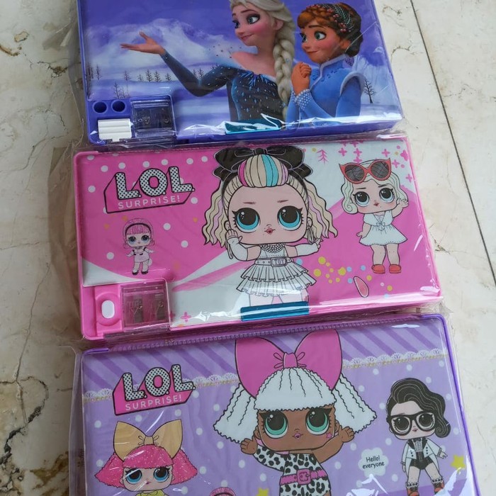 

Kotak Pensil motif wanita jumbo LoL. Frozen dll