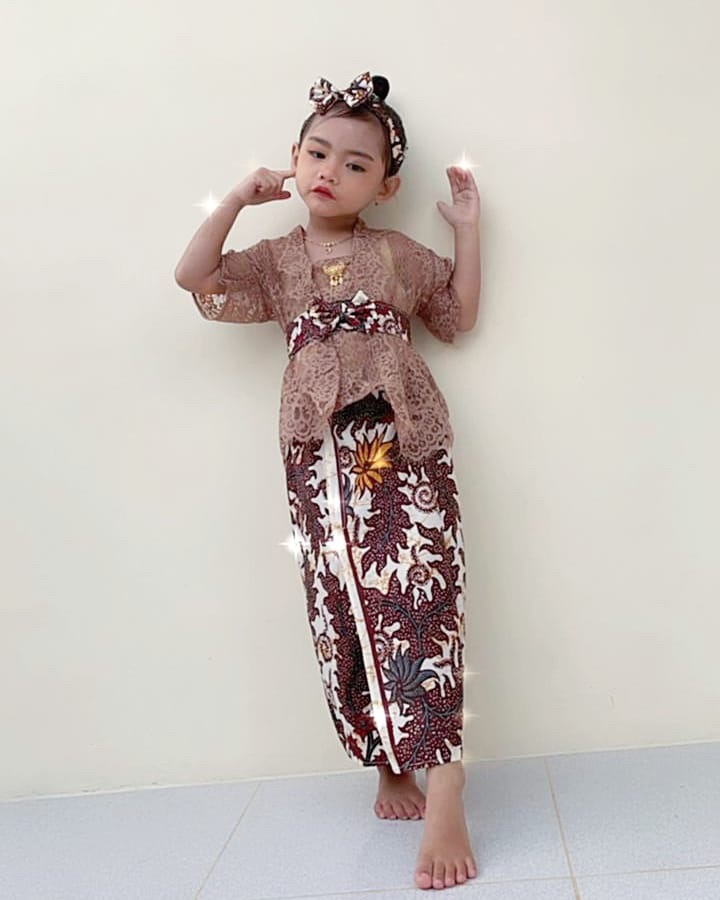 0-8 Tahun Free Bandana Set Kebaya Brokat+kamen Obi Batik Anak
