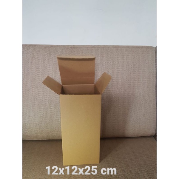 

Kardus Box uk. 12x12x25 cm Kotak Karton Die Cut botol DB