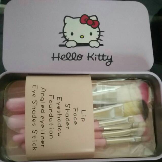 SET KUAS HELLO KITTY