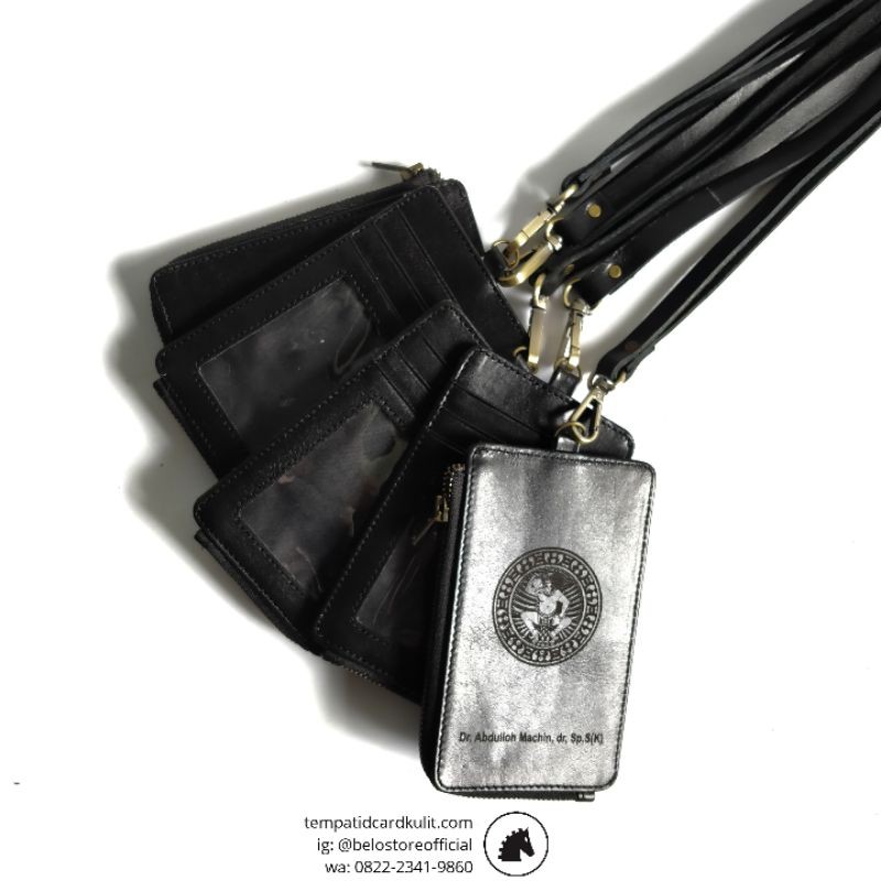 

Gantungan ID Card / Name Tag Kulit Asli Zipper
