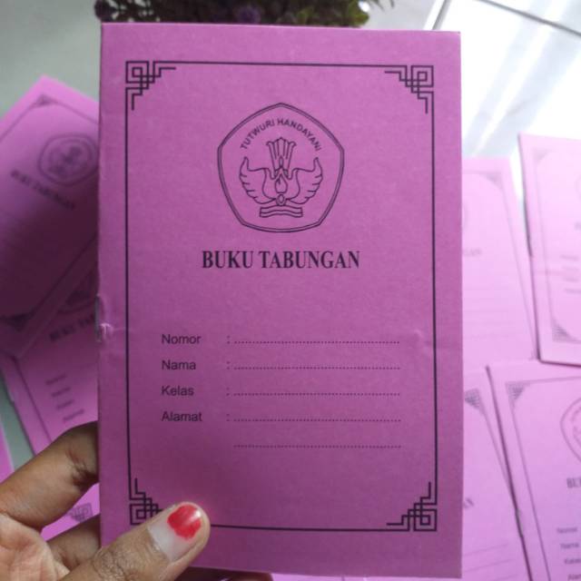 

grosir buku tabungan isi 12 bulan sangat cocok buat tabungan anak sekolah edisi praktis n simple