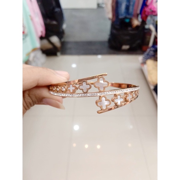 Gelang van cleef keramik titanium