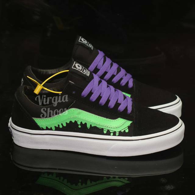 Old Skool Magical Mosh Misfits Green White
Premium ICC BNIB Tag China