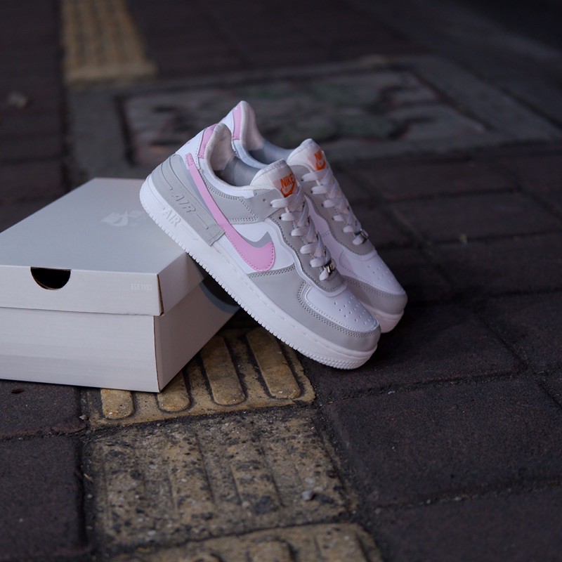 Jual Sepatu Sneakers Nike Air Force 1 