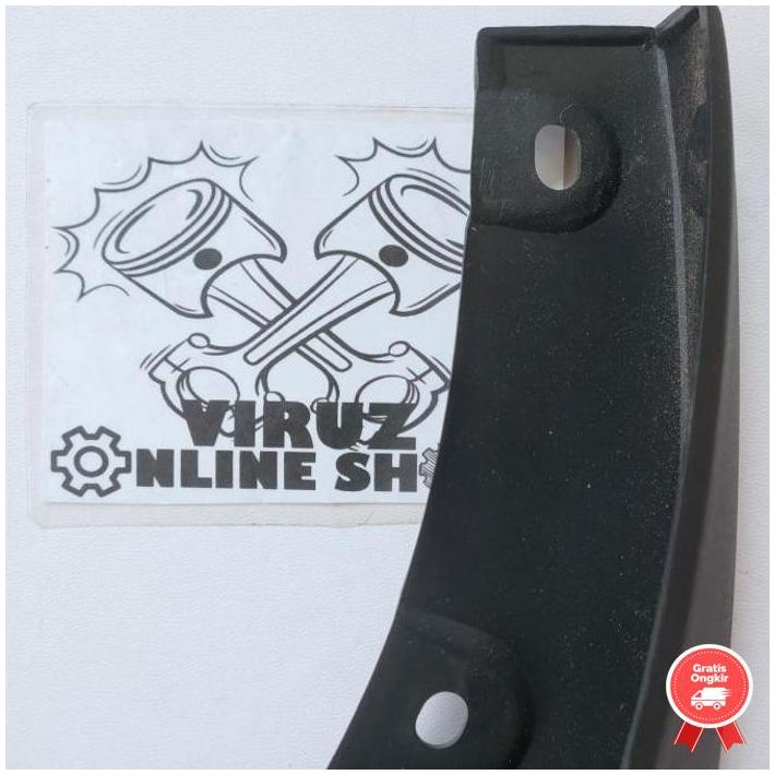 Mud Flap Guard Kepet Roda Lumpur Belakang Kanan Suzuki All New Ertiga Kode 095