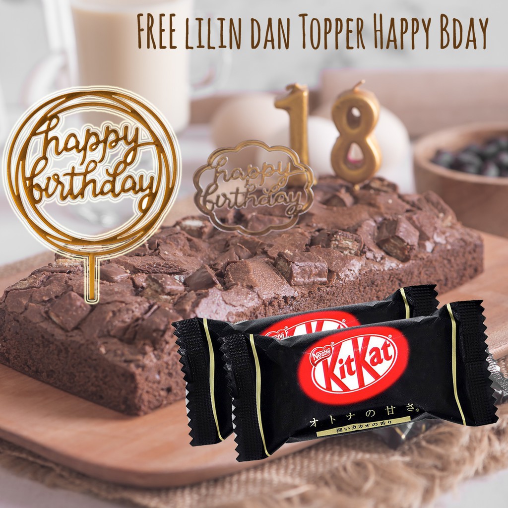 

Kue Ulang Tahun Brownies Panggang Premium Topping KITKAT DARK CHOCO JEPANG / Ultah Birthday Cake