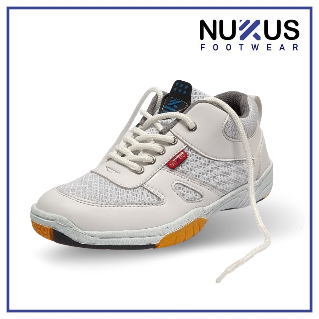 Nukus Sepatu Pria Olahraga Badminton Runing Tali Putih - NKTM 03 P