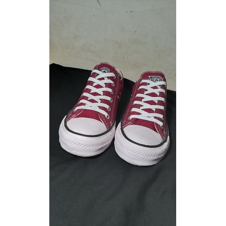 CONVERSE MAROON