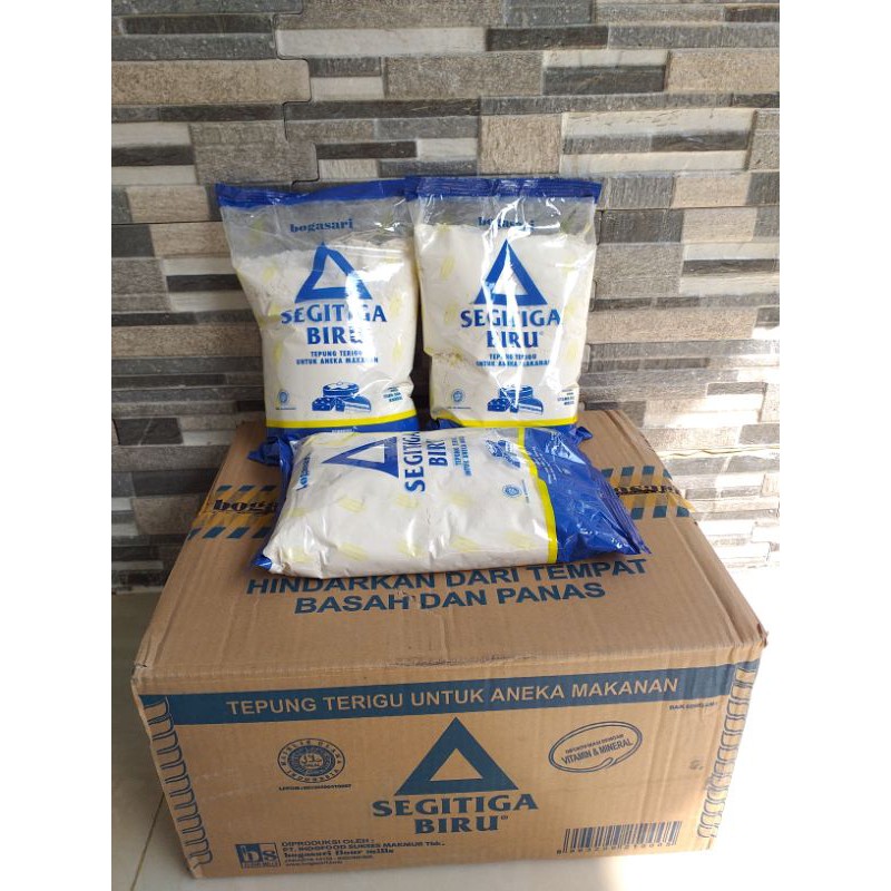 

Tepung Segitiga Biru Ekonomis 1 Dus