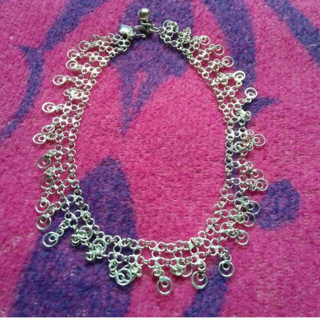 Gelang kaki perak