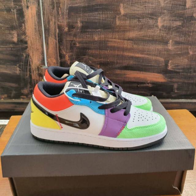 nike jordan low multicolor