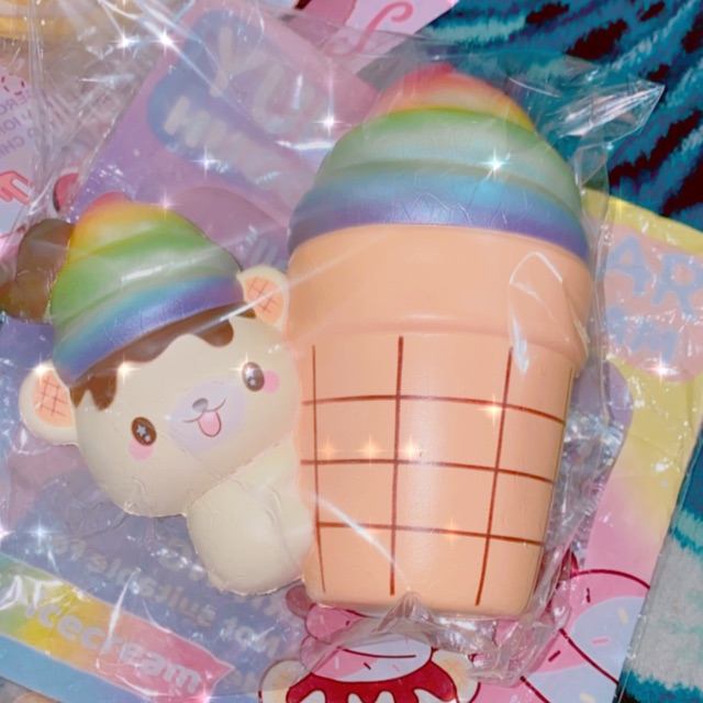 Squishy Creamiicandy Yummiibear Hugging Ice cream Jumbo