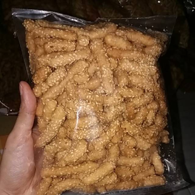 

Keciput wijen 1/4 kg (cemilan jajan kiloan snack)