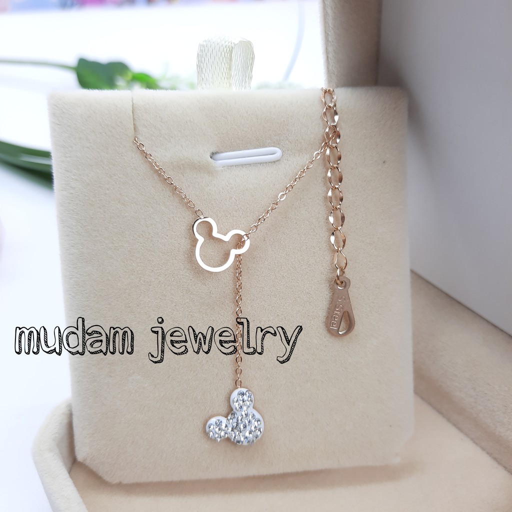 Kalung Titanium Karakter Two Mouse Dengan Kristal Artificial Warna Rose Gold dan Gold