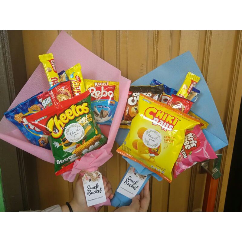 

SNACK BUCKET HADIAH WISUDA HADIAH ULANG TAHUN