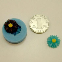 Cetakan Silikon Tebal Lunak untuk Fondant / Kue / Puding Motif Kuntum Bunga Kecil