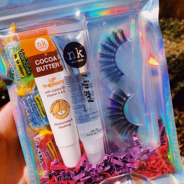 nk lip gloss set with lashes