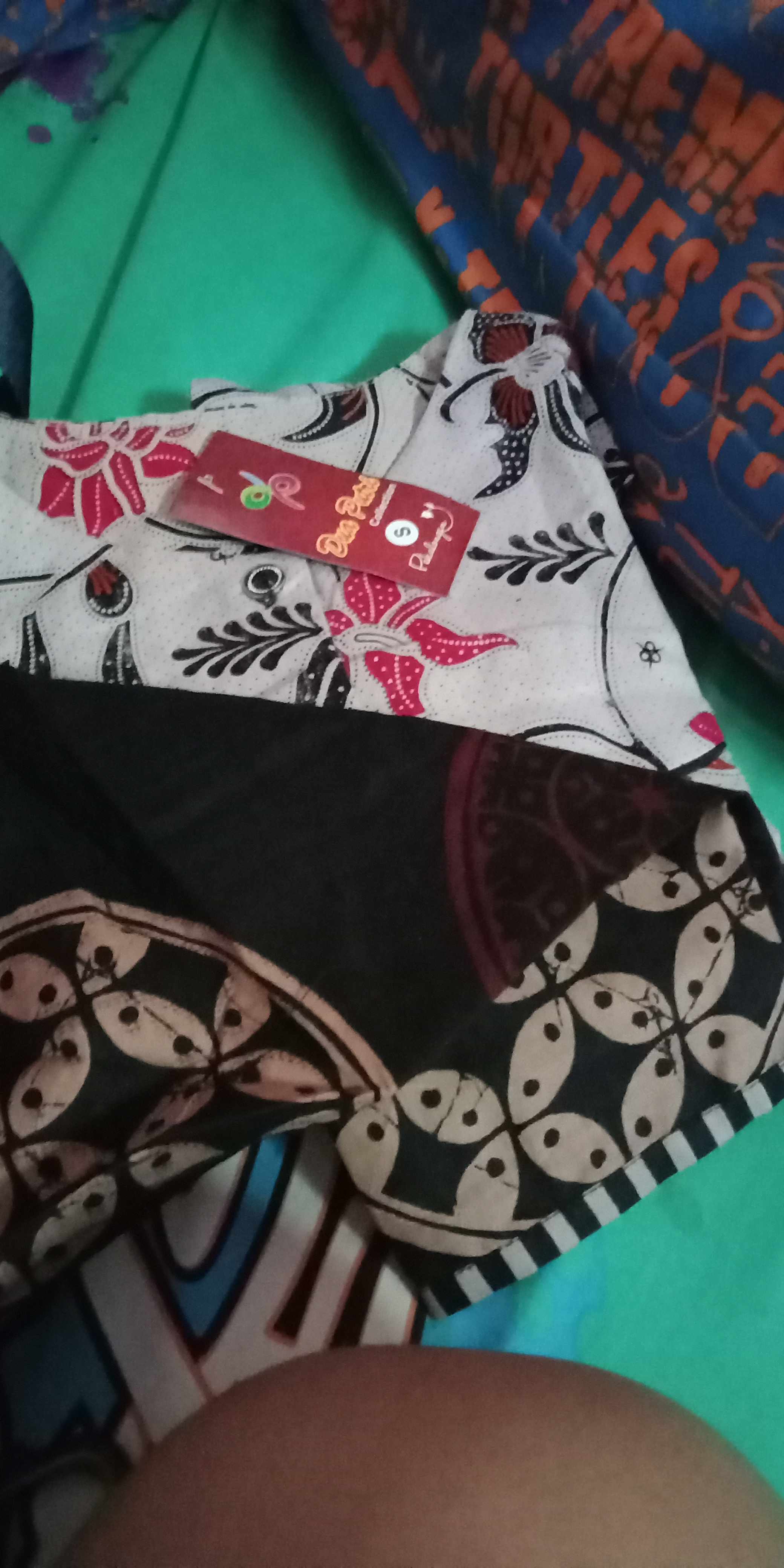 Batik Wanita Atasan Blouse Modern Terbaru Kode 2020112 Juminten Peplum Batik Dua Putri