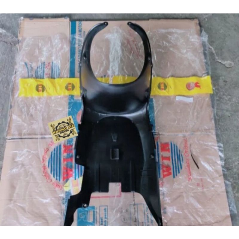 paruh dek lumpur depan SCOOPY F1 2013 2014 2015 2016 merk WIN