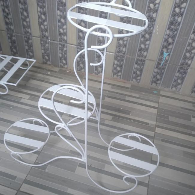 xfv rak pot bunga, rak bunga 4 susun, standing pot besi murah, rak tanaman