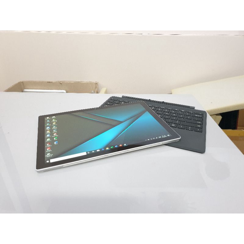 Microsoft Surface Pro 7  2in1 Intel Core i5 1035G4 Ram 8GB  12,3Inch 2K QHD Gorilla Glass Windows 10