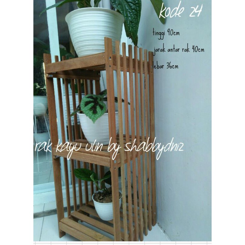 Rak kayu ulin minimalis