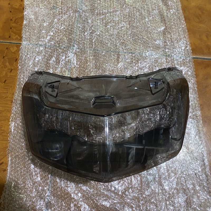 Mika Lampu Belakang Stop NMAX Smoke