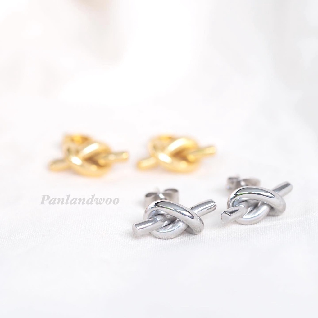 Panlandwoo - Anting Tusuk Titanium Wanita Susi