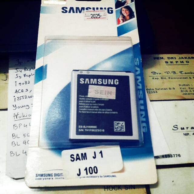Baterai Samsung J1 /J100